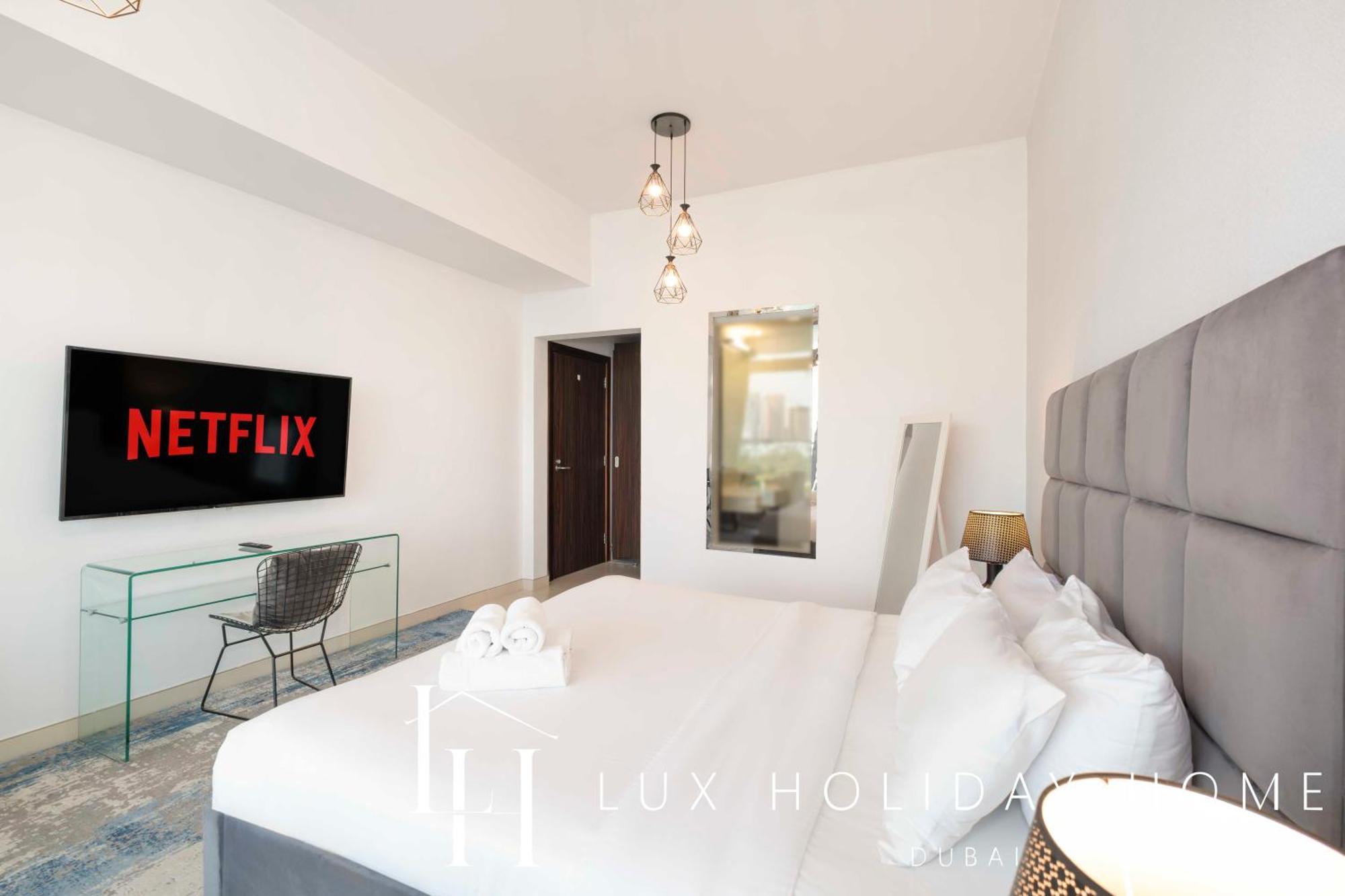 Lux - Opulent Island Suite Burj Khalifa View 1 ドバイ エクステリア 写真